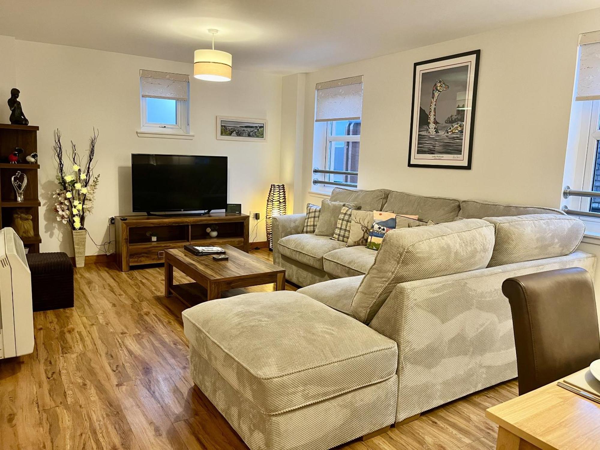 La Scala Inverness City Apartment Bagian luar foto